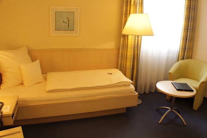 Imagen de la habitación del Hotel Blauer Wolf. Foto 4