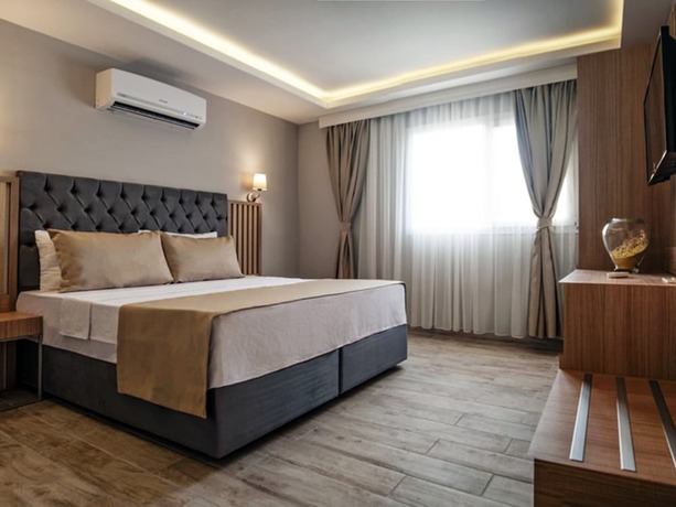 Imagen de la habitación del Hotel Bleu Nuit Bodrum. Foto 3