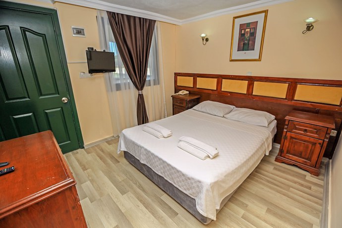 Imagen de la habitación del Hotel Bleu Nuit Bodrum. Foto 9