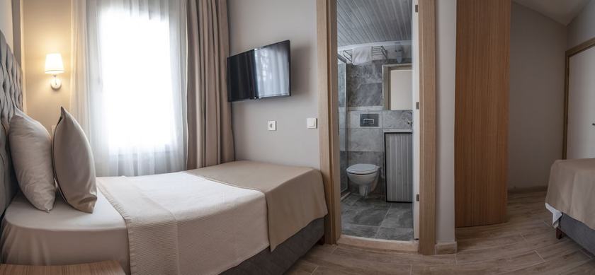 Imagen de la habitación del Hotel Bleu Nuit Bodrum. Foto 14