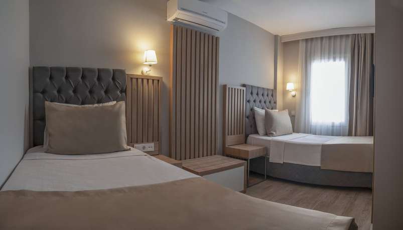 Imagen de la habitación del Hotel Bleu Nuit Bodrum. Foto 15
