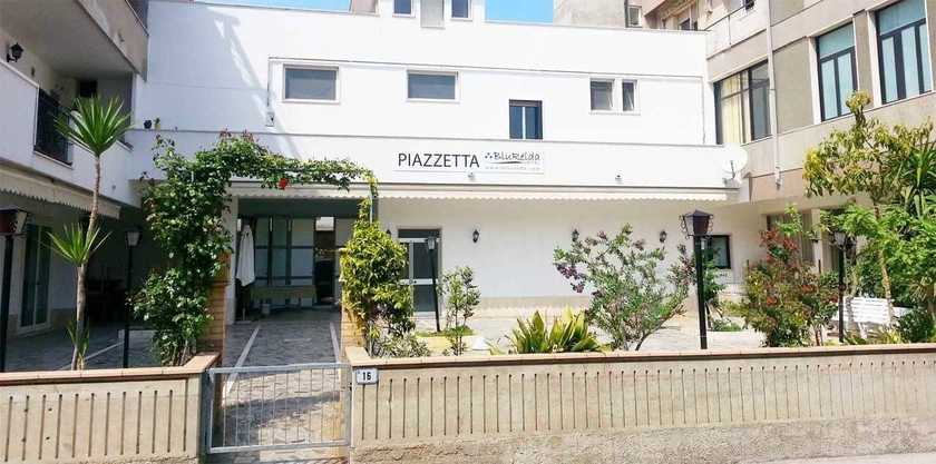 Imagen de los exteriores del Hotel Blurelda Ristorante. Foto 19