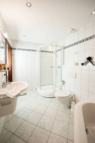 Imagen de la habitación del Hotel Bl&uuml;chertal. Foto 7