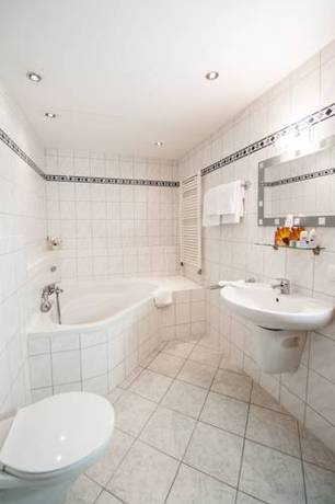 Imagen de la habitación del Hotel Bl&uuml;chertal. Foto 8