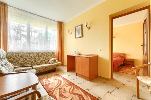 Imagen de la habitación del Hotel Bocianie Gniazdo. Foto 20