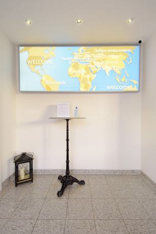 Imagen de los interiores del Hotel Bohn. Foto 18