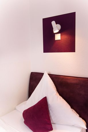 Imagen de la habitación del Hotel Bohn. Foto 8