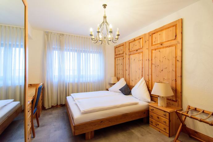 Imagen de la habitación del Hotel Bohn. Foto 14