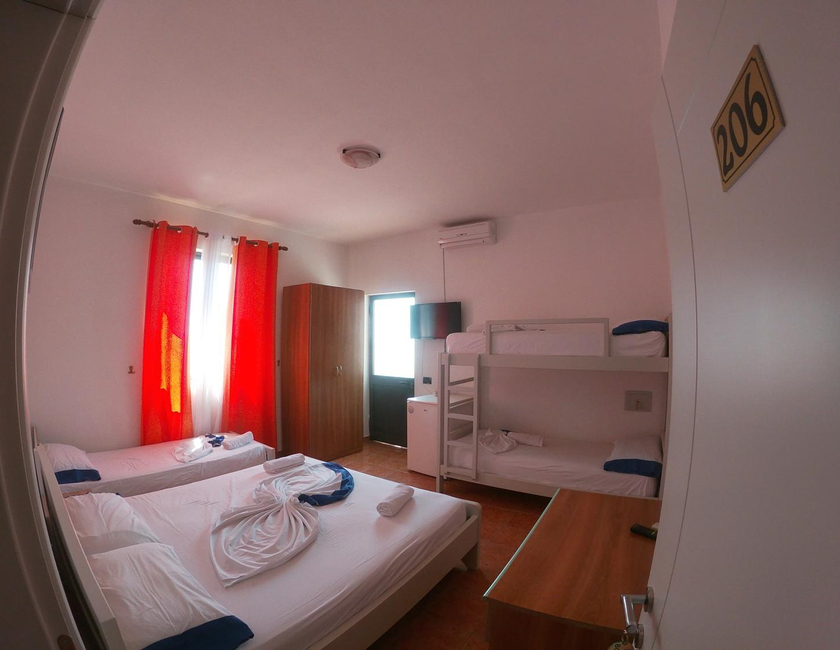 Imagen general del Hotel Bolonja. Foto 10