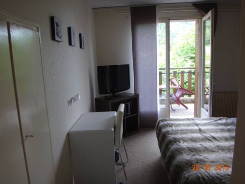 Imagen de la habitación del Hotel Bon Accueil. Foto 5