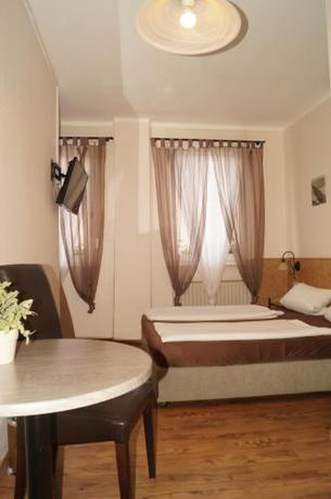 Imagen de la habitación del Hotel Boos. Foto 4