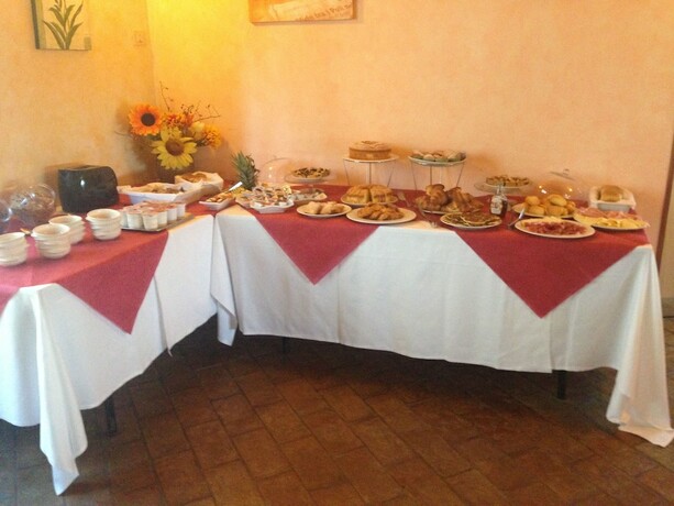 Imagen del bar/restaurante del Hotel Borgo Casato. Foto 13