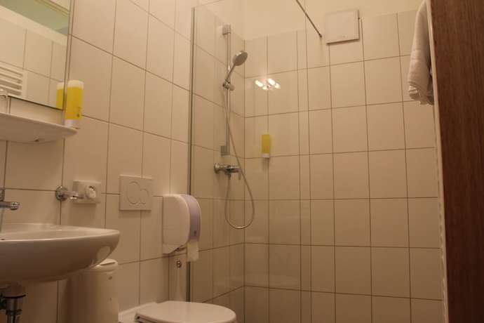 Imagen de la habitación del Hotel Brauereigasthof Amberger. Foto 10