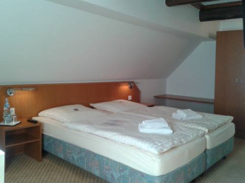 Imagen de la habitación del Hotel Brauhaus Bückeburg. Foto 4