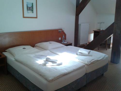 Imagen de la habitación del Hotel Brauhaus Bückeburg. Foto 14