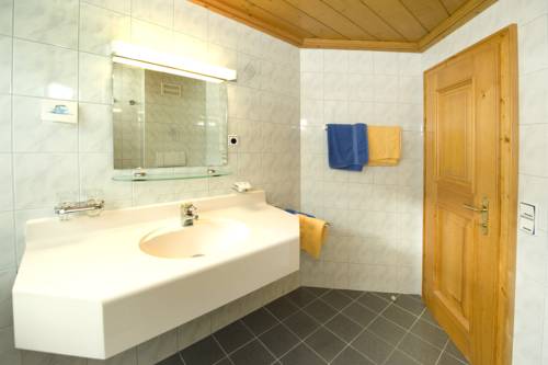 Imagen de la habitación del Hotel Br&auml;u. Foto 6
