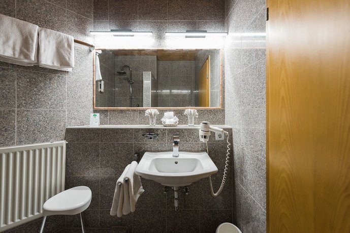 Imagen de la habitación del Hotel Bräutigams Weinstuben. Foto 4