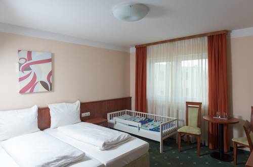 Imagen de la habitación del Hotel Breitenlee. Foto 5