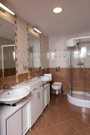 Imagen de la habitación del Hotel Breitenlee. Foto 15