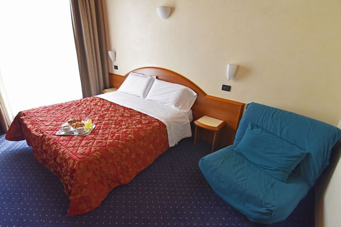 Imagen de la habitación del Hotel Brennero. Foto 18