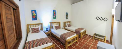 Imagen de la habitación del Hotel Brisas La Gaviota. Foto 3