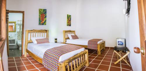 Imagen de la habitación del Hotel Brisas La Gaviota. Foto 4