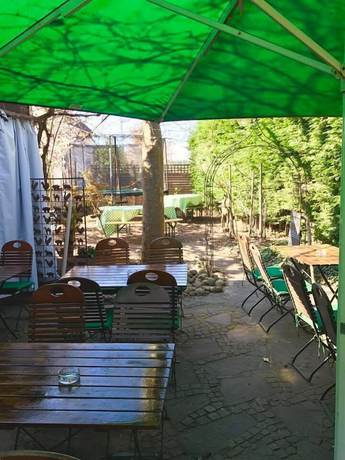 Imagen de los exteriores del Hotel Br&ouml;&szlig;ler. Foto 14