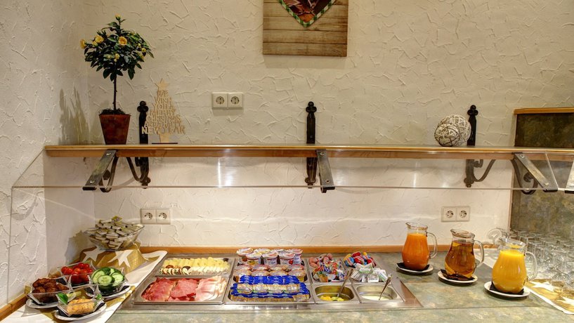 Imagen del bar/restaurante del Hotel Bruker. Foto 3