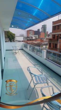 Imagen de la habitación del Hotel Bucarica Plaza. Foto 1