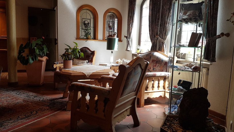 Imagen de los interiores del Hotel Burg Waldau. Foto 19