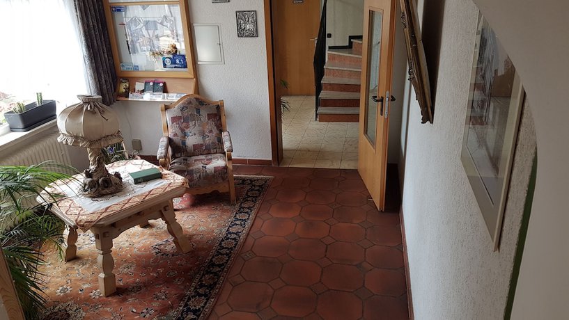 Imagen de los interiores del Hotel Burg Waldau. Foto 20