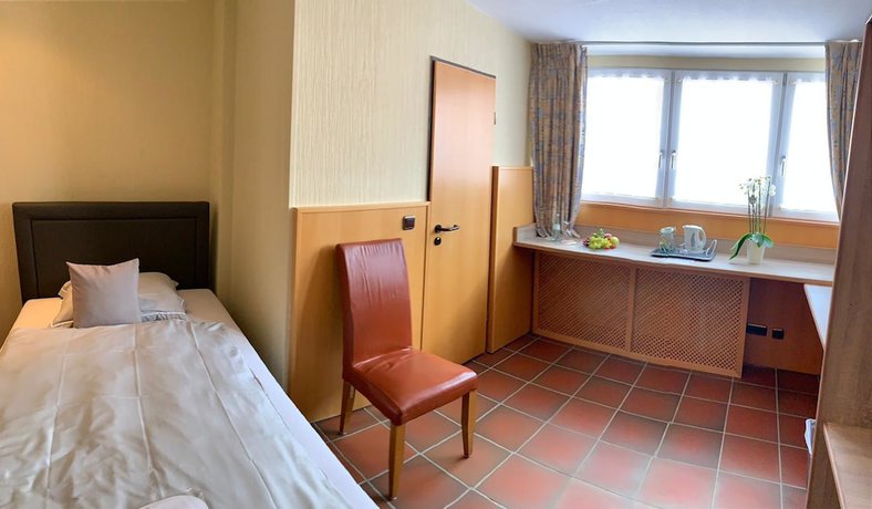 Imagen de la habitación del Hotel Burg Wassenberg. Foto 8