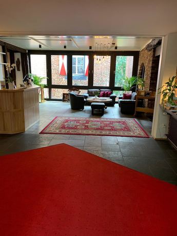 Imagen de los interiores del Hotel Burg Wassenberg. Foto 19