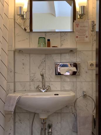 Imagen de la habitación del Hotel Burg Wassenberg. Foto 15