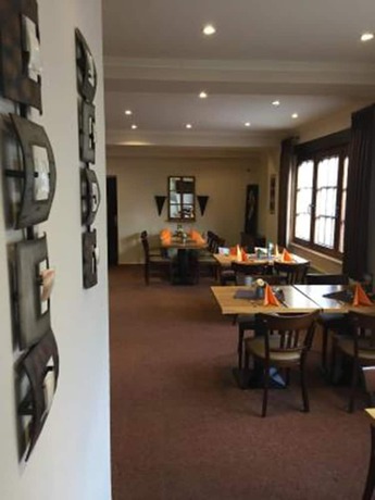 Imagen del bar/restaurante del Hotel Burgklause. Foto 2