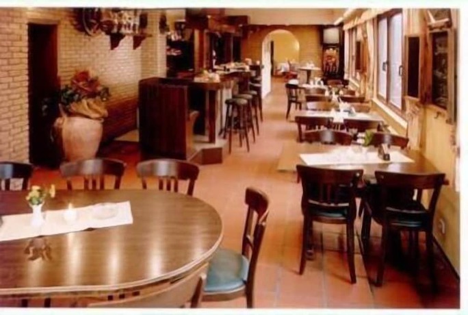 Imagen del bar/restaurante del Hotel Burgklause. Foto 7