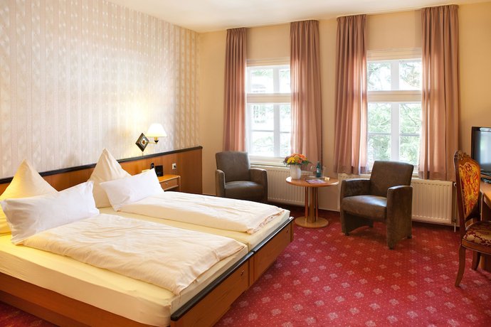 Imagen de la habitación del Hotel Busch. Foto 9