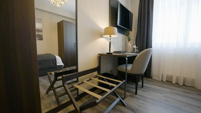 Imagen general del Hotel Busch, G&uuml;tersloh. Foto 7