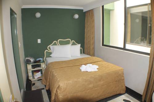 Imagen de la habitación del Hotel Business. Foto 4