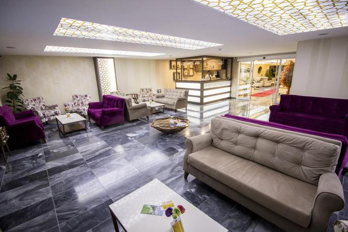 Imagen de los interiores del Hotel Business Han. Foto 9