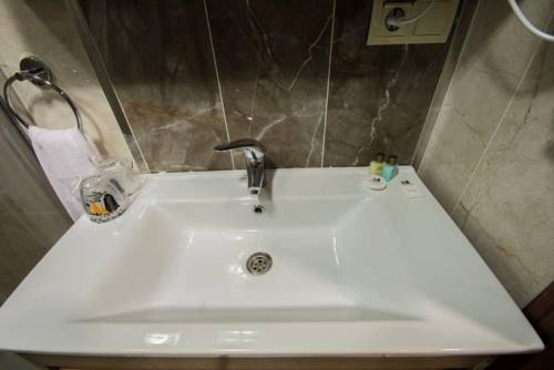 Imagen de la habitación del Hotel Business Han. Foto 4