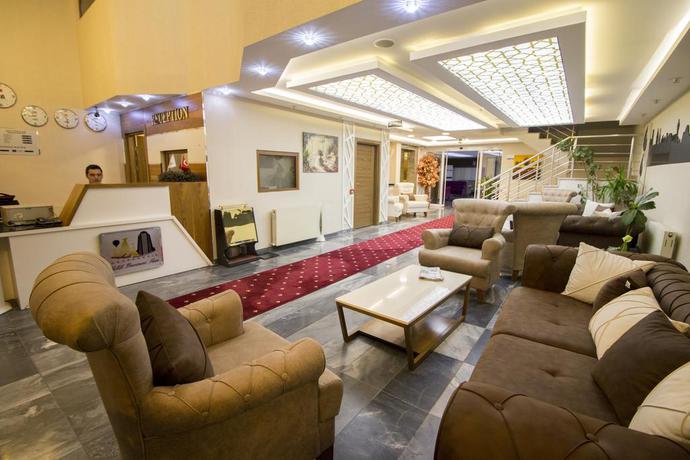 Imagen de los interiores del Hotel Business Han. Foto 10