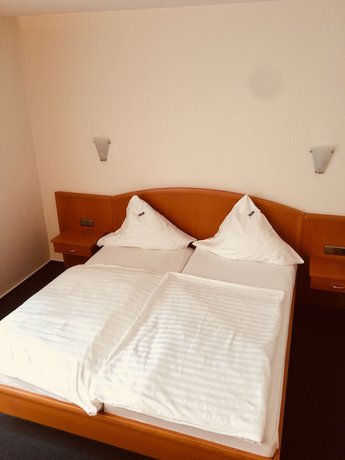 Imagen de la habitación del Hotel Butjadinger Hof. Foto 5