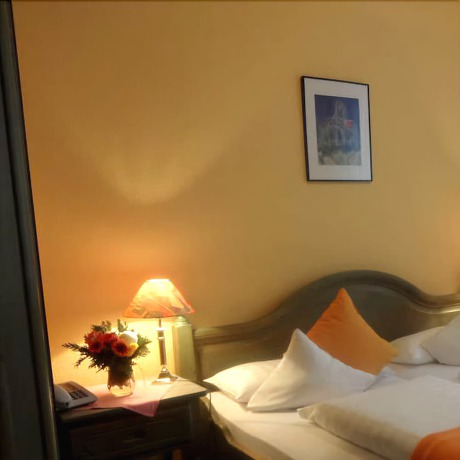 Imagen de la habitación del Hotel B&uuml;rgerbr&auml;u. Foto 4