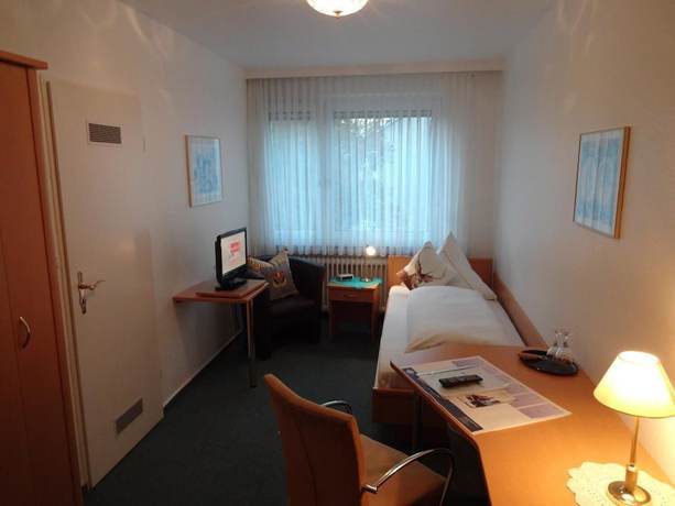 Imagen de la habitación del Hotel B&uuml;rgerbr&auml;u. Foto 6