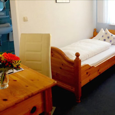 Imagen de la habitación del Hotel B&uuml;rgerbr&auml;u. Foto 7
