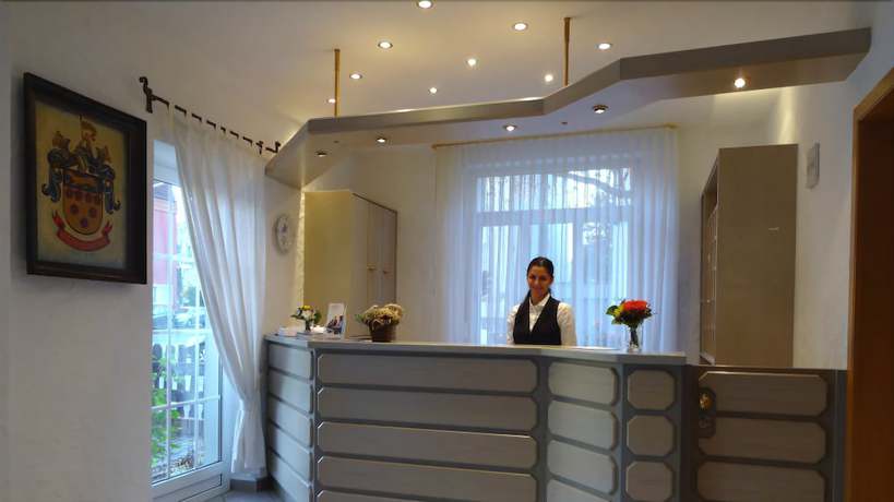 Imagen de los interiores del Hotel B&uuml;rgerbr&auml;u. Foto 19