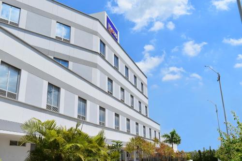 Imagen general del Hotel ByHours Circunvalar - Adults Only. Foto 11