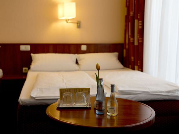 Imagen de la habitación del Hotel Cabo. Foto 3