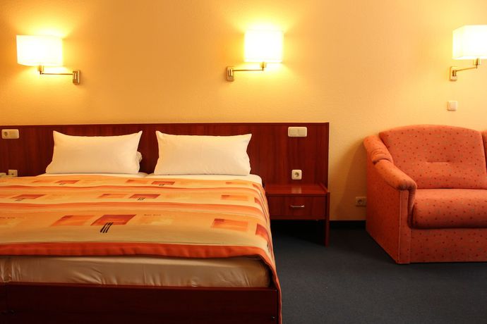 Imagen de la habitación del Hotel Cabo. Foto 9